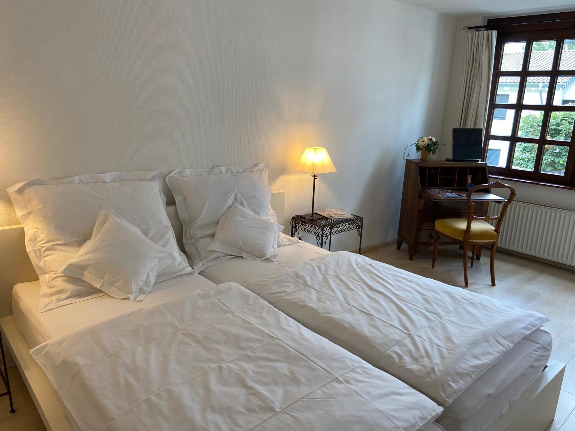 Haus Duerresbach Hotell Hennef  Eksteriør bilde